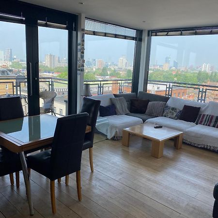 Appartement Penthouse In Battersea Amazing Views Of Londres Extérieur photo