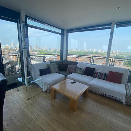 Appartement Penthouse In Battersea Amazing Views Of Londres Extérieur photo